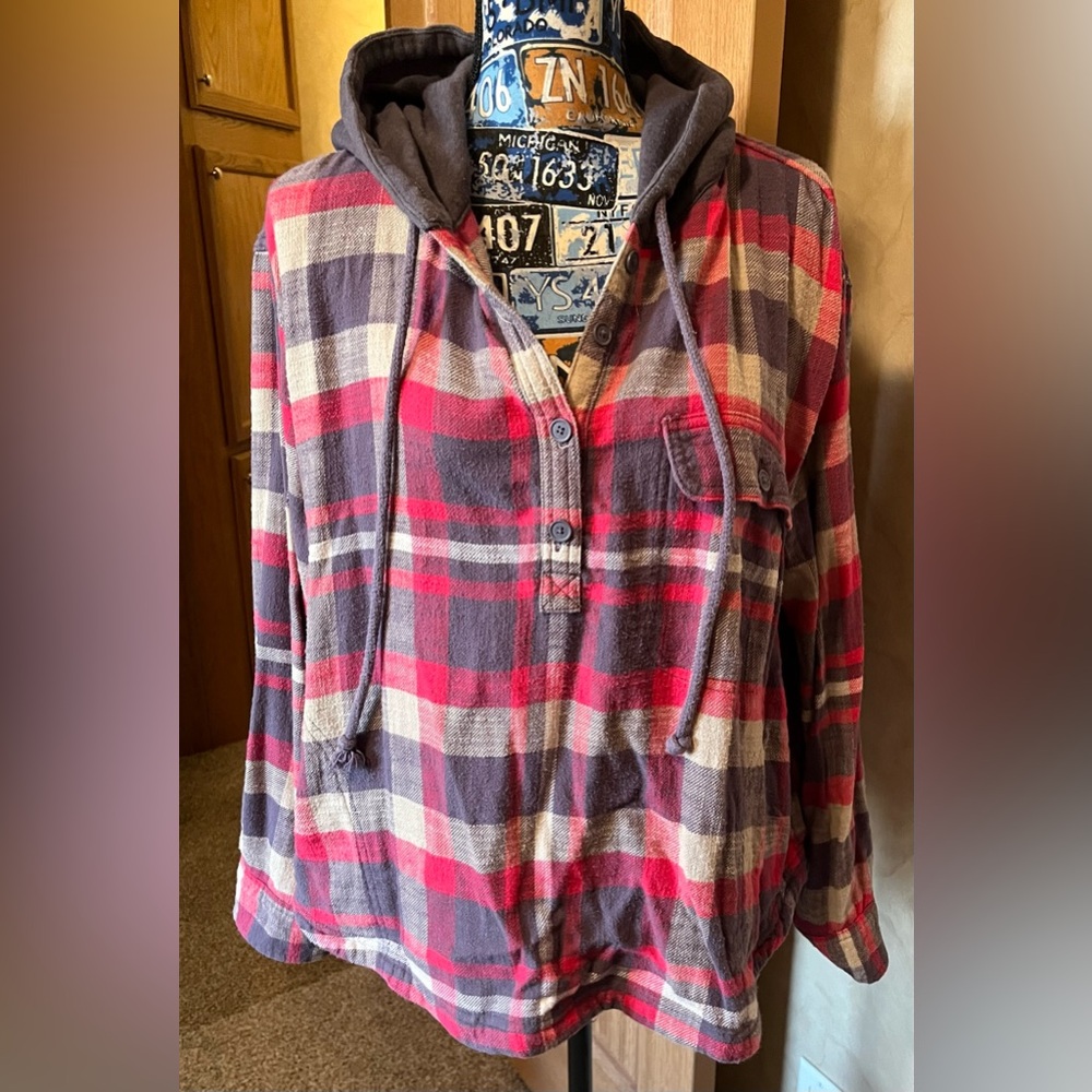 American Eagle Outfitters Popover Flannel Top - Size Large